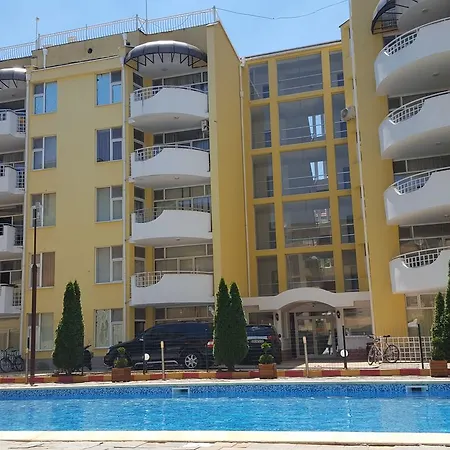 Sands Holiday Апартамент